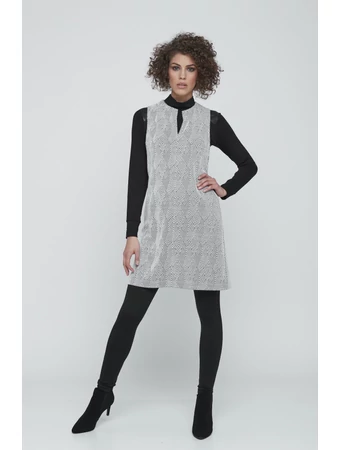 Kötényruha mintás